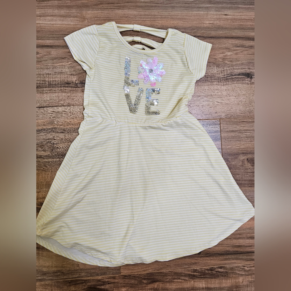 11 dresses👗 bundle+6 more items, little girl - Picture 12 of 17